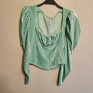 Free People Hold Me Puff Sleeve Velvet Velour Long Sleeve Crop Top Medium Green
